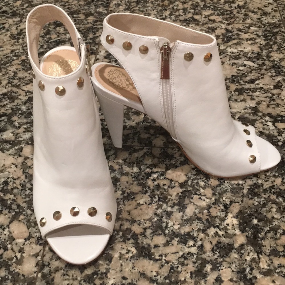 Vince Camuto white heels